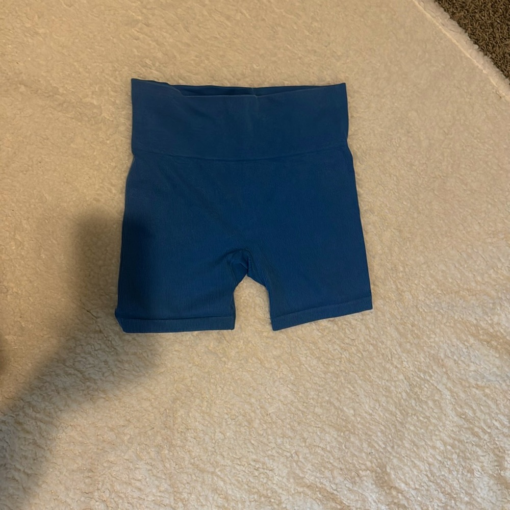 Blue biker short